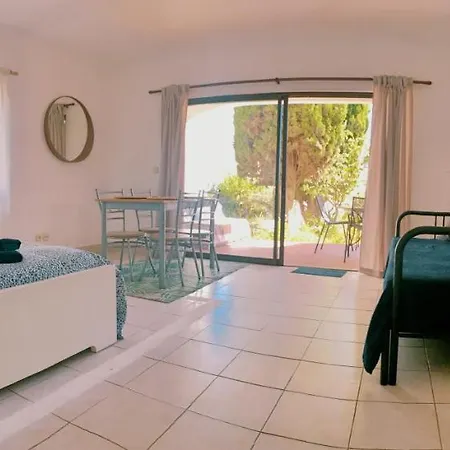 Casa Elisa Sao Rafael * Албуфейра